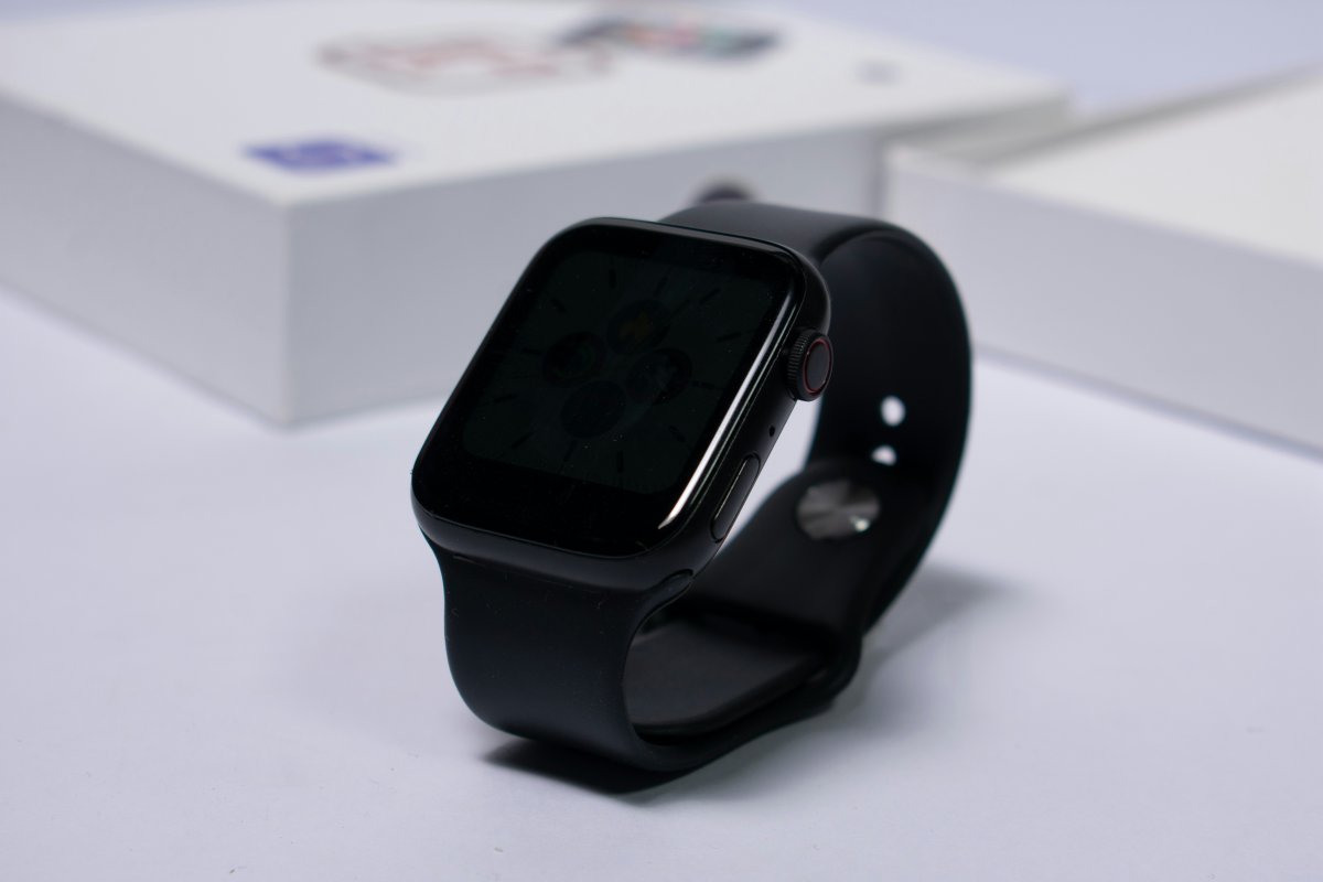 How to Check Apple Watch Battery Health